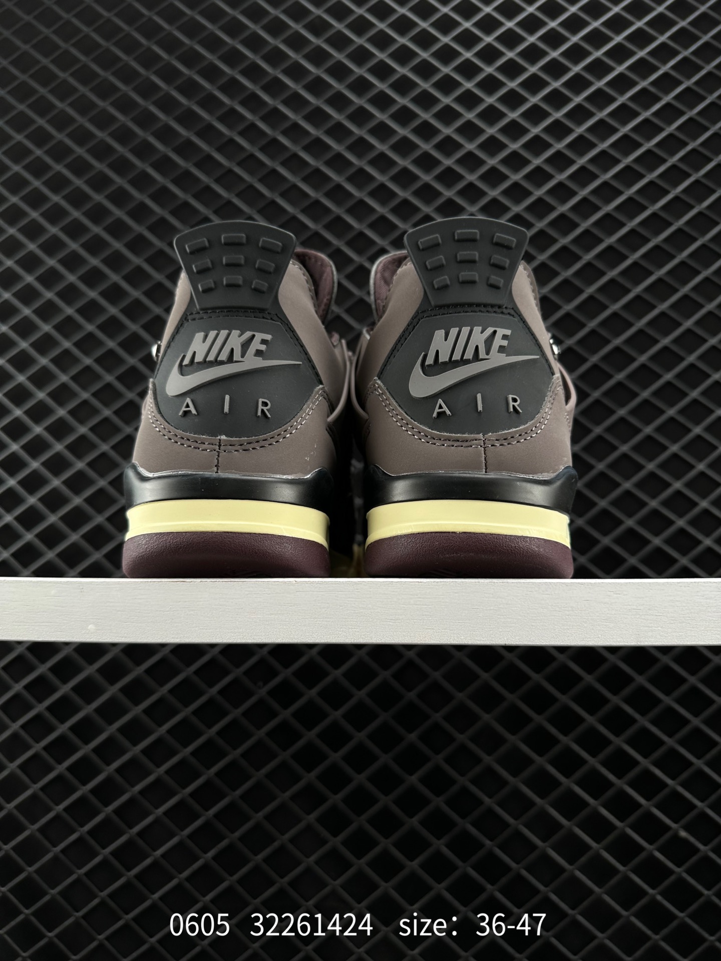 Nike Air Jordan 4 AJ4